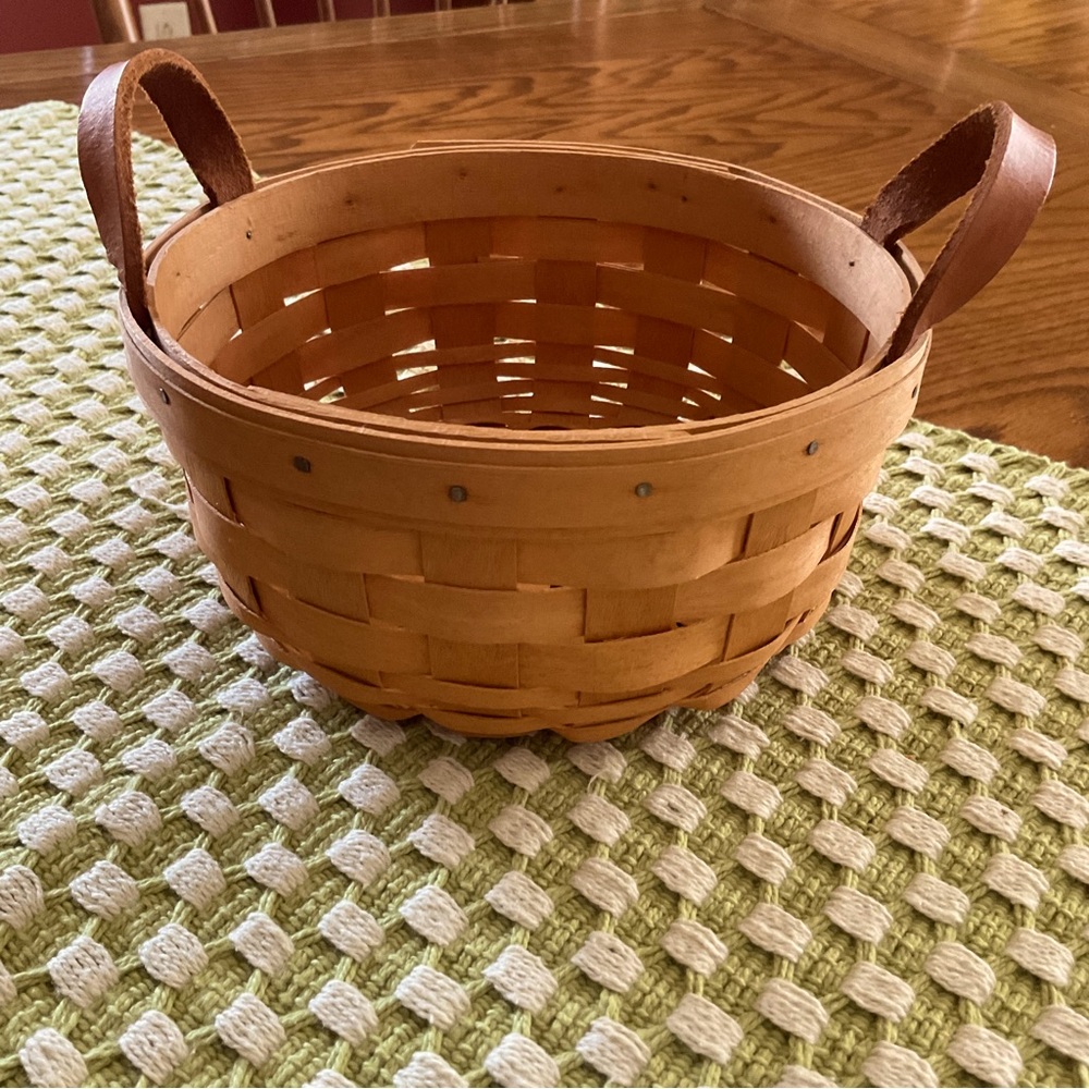 Longaberger Handwoven Basket w/Leather Handles - Signed & Dated 2000
